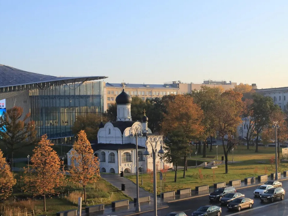 中產(chǎn)家庭美國(guó)留學(xué)