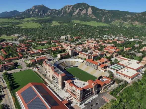 中產(chǎn)家庭留學(xué)美國