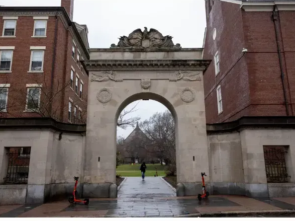 美國(guó)大學(xué)_布朗大學(xué)