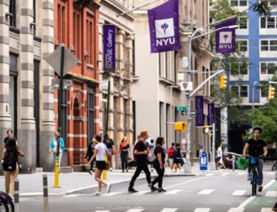 紐約大學(xué)學(xué)費(fèi)加生活費(fèi)一年多少